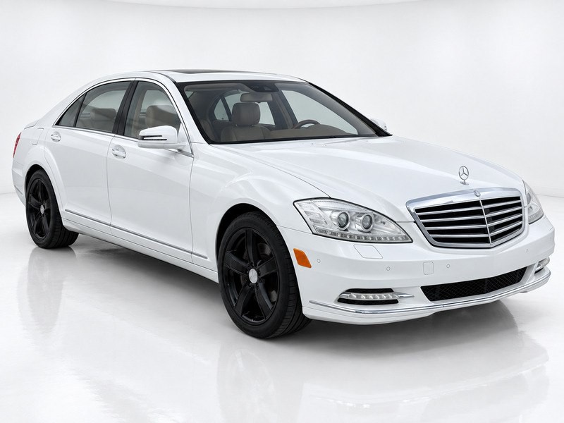 2010 Mercedes-Benz S-Class Image 4