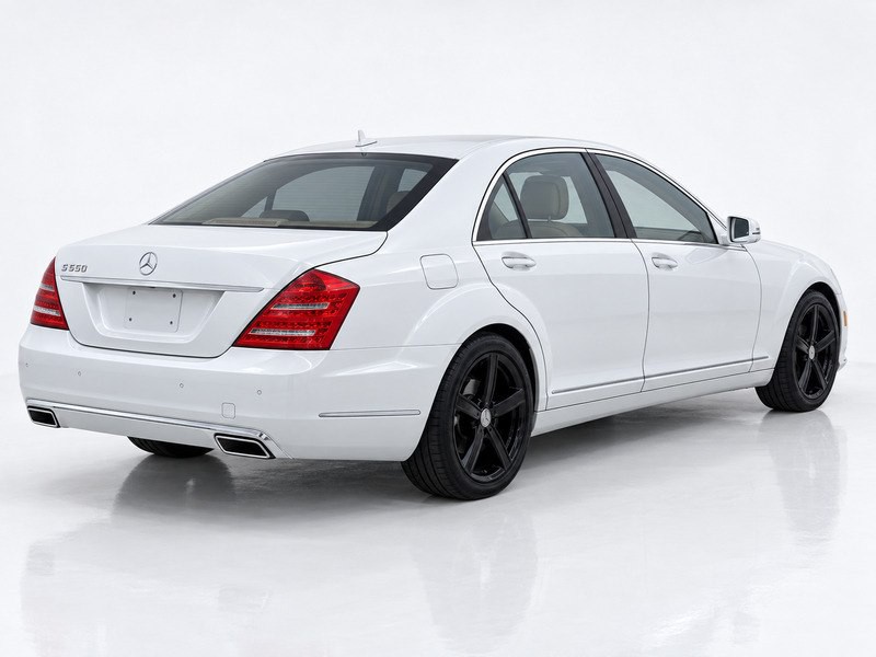 2010 Mercedes-Benz S-Class Image 13