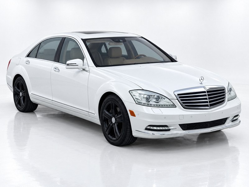 2010 Mercedes-Benz S-Class Image 17