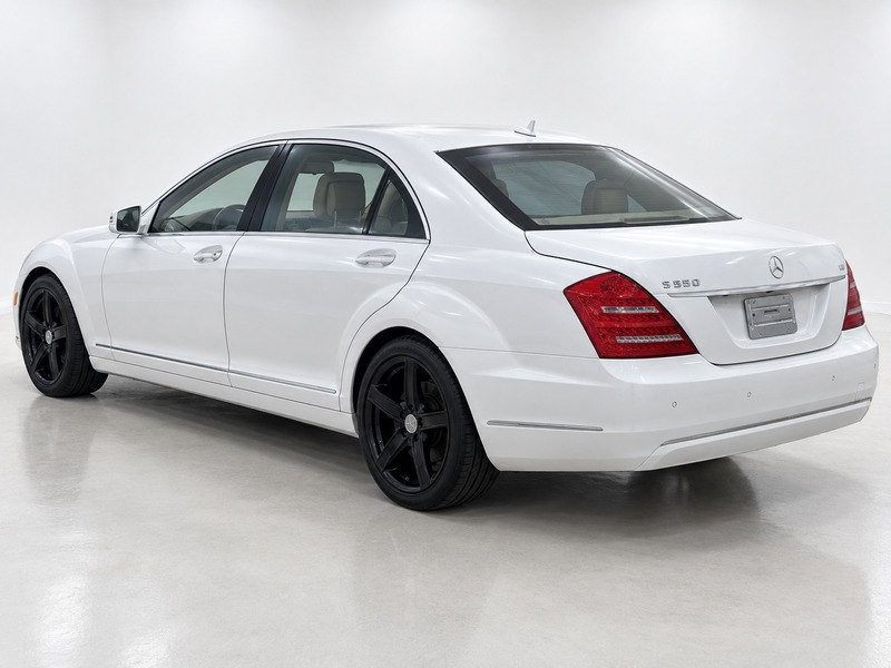 2010 Mercedes-Benz S-Class Image 19