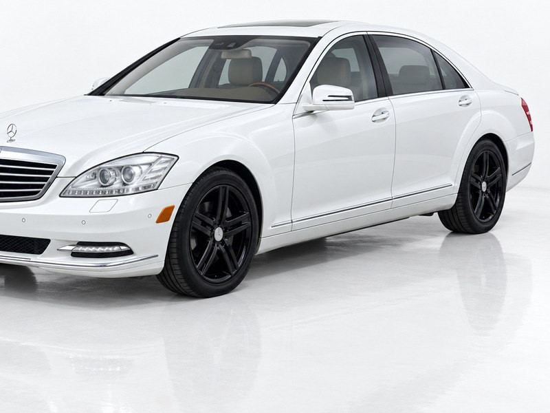 2010 Mercedes-Benz S-Class Image 27