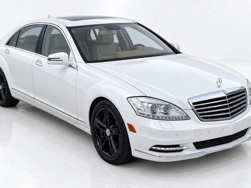 2010 Mercedes-Benz S-Class Image 31