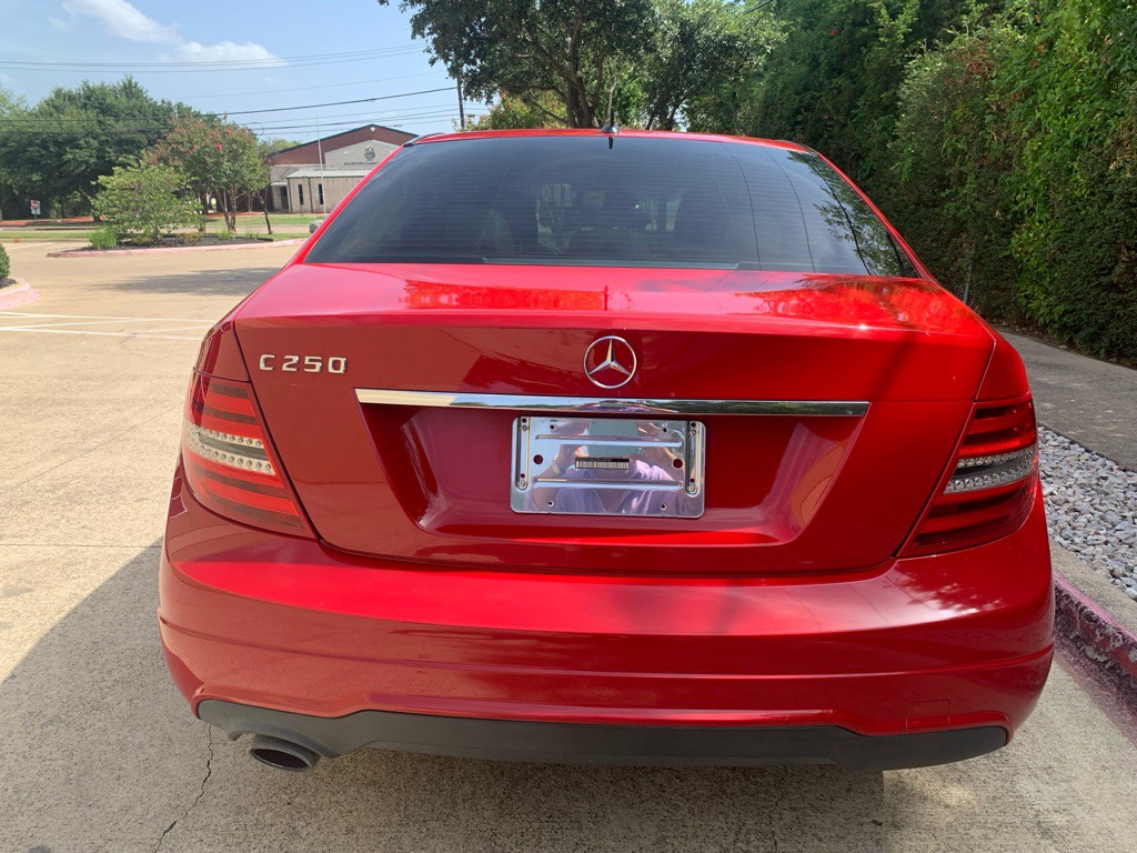 2013 Mercedes-Benz C-Class Image 22