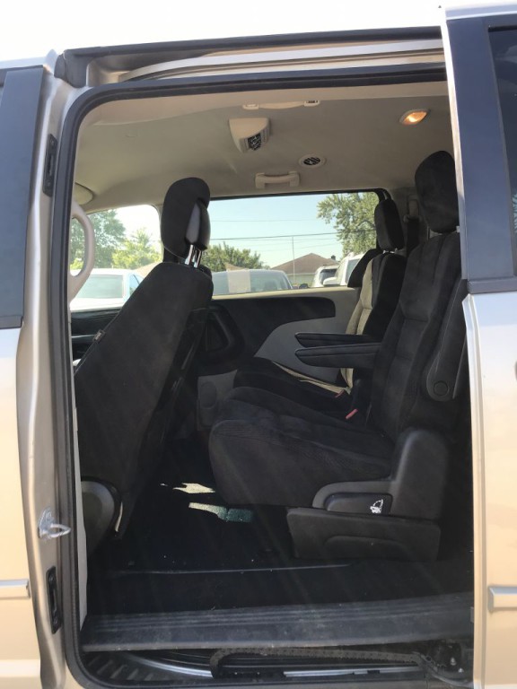2014 Dodge Grand Caravan Image 16