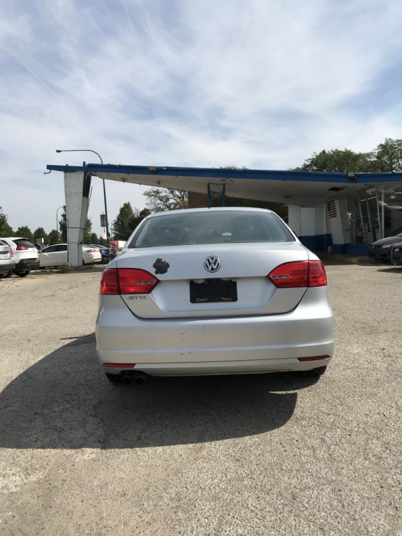 2013 Volkswagen Jetta Image 4