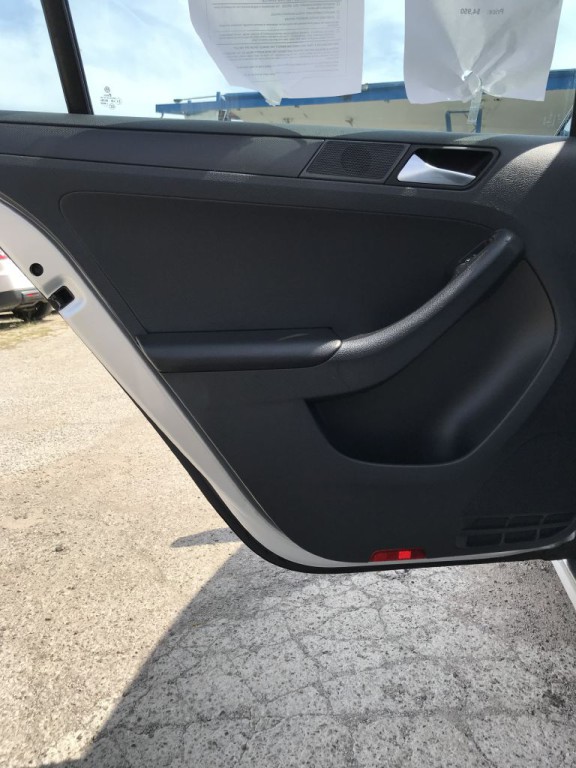 2013 Volkswagen Jetta Image 13