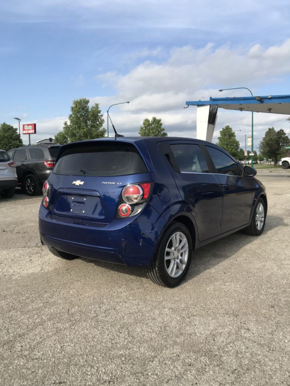 2012 Chevrolet Sonic Image 7