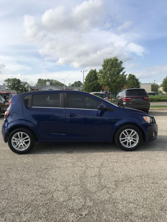 2012 Chevrolet Sonic Image 8