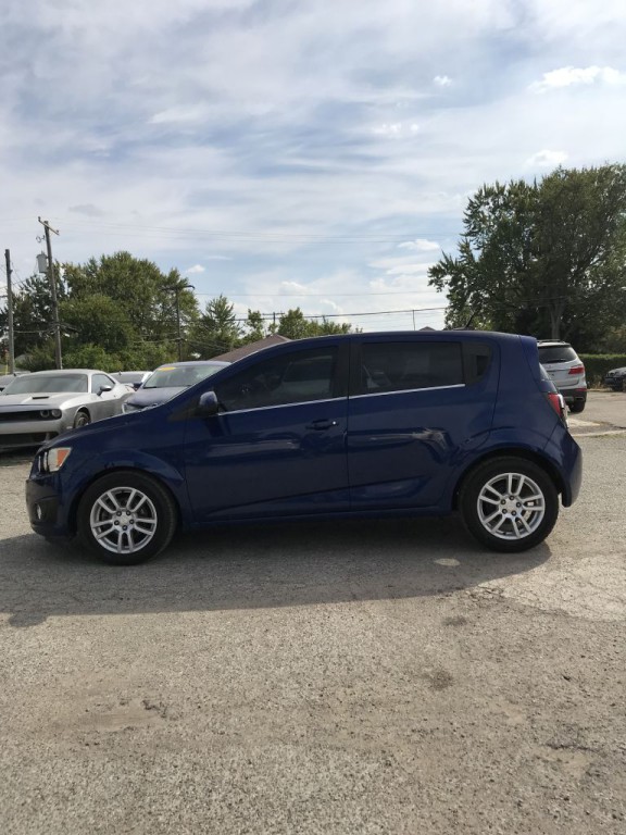 2012 Chevrolet Sonic Image 5