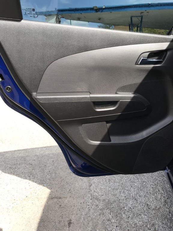 2012 Chevrolet Sonic Image 12