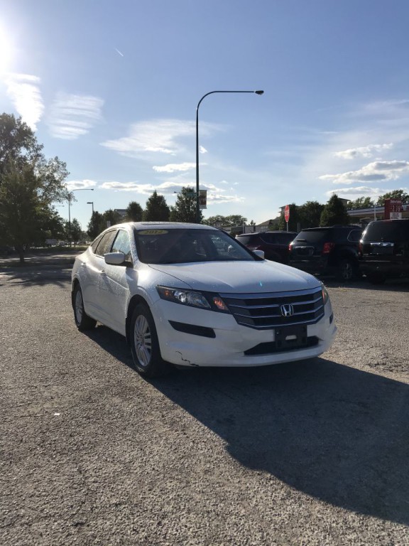 2012 Honda Crosstour Image 1