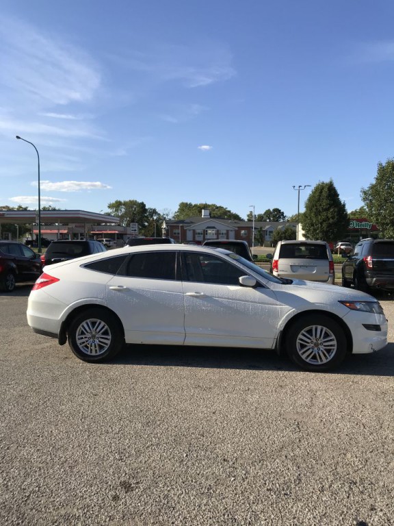 2012 Honda Crosstour Image 2