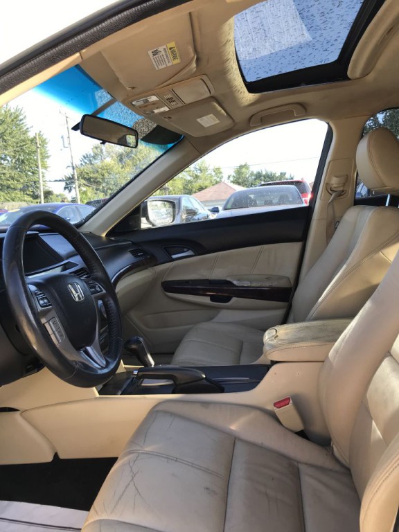 2012 Honda Crosstour Image 9