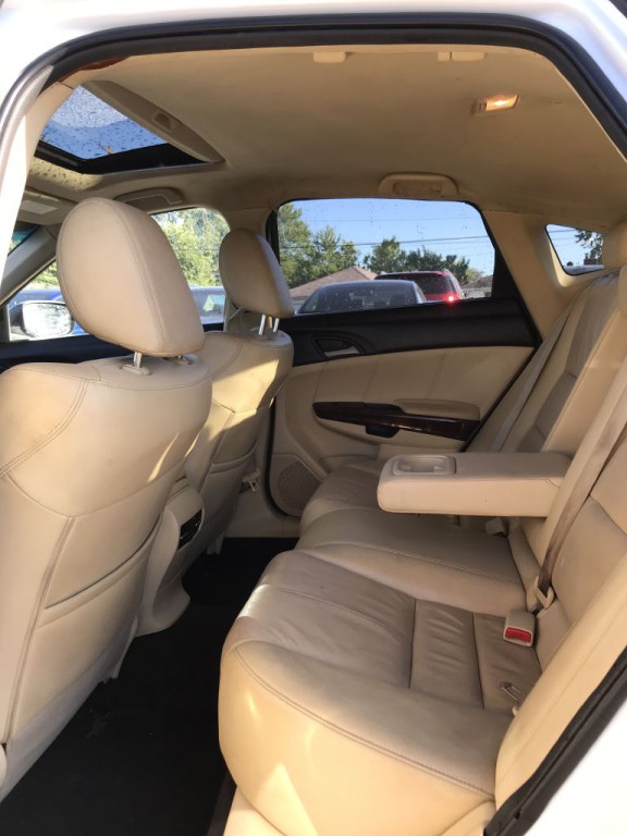 2012 Honda Crosstour Image 11