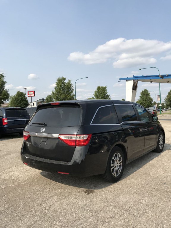 2012 Honda Odyssey Image 3