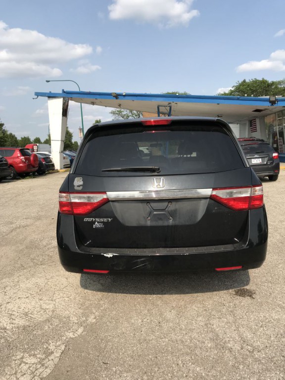 2012 Honda Odyssey Image 4