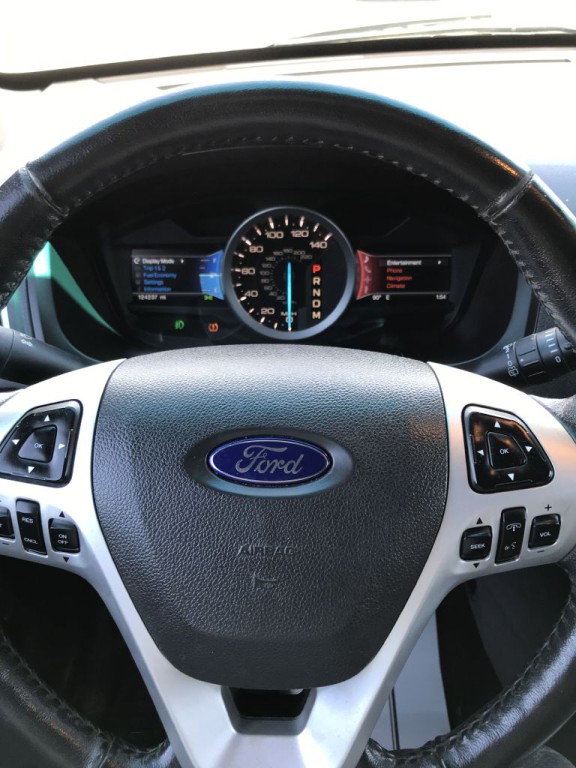 2013 Ford Explorer Image 21