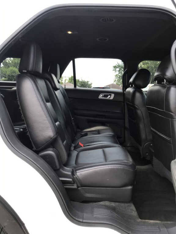 2014 Ford Explorer Image 15