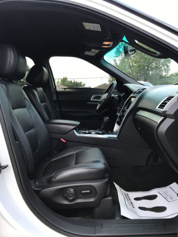 2014 Ford Explorer Image 18