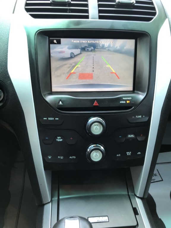 2014 Ford Explorer Image 21
