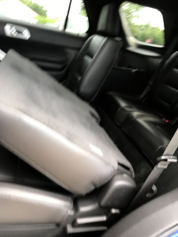 2015 Ford Explorer Image 16