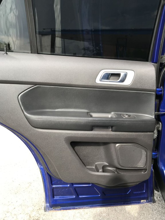 2015 Ford Explorer Image 17