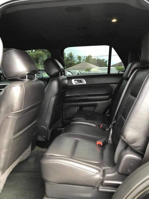 2014 Ford Explorer Image 14