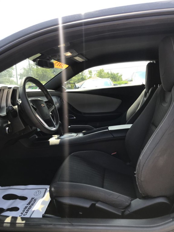 2015 Chevrolet Camaro Image 11