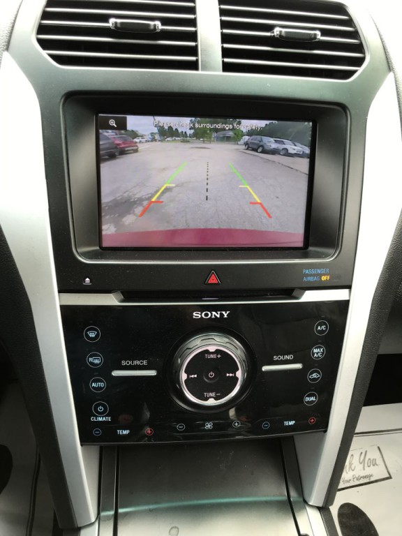 2015 Ford Explorer Image 21