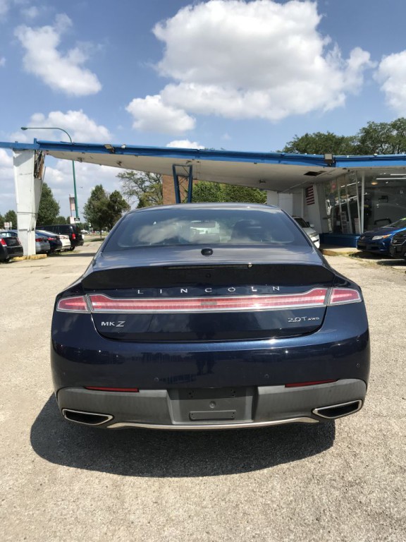 2017 Lincoln MKZ Image 4