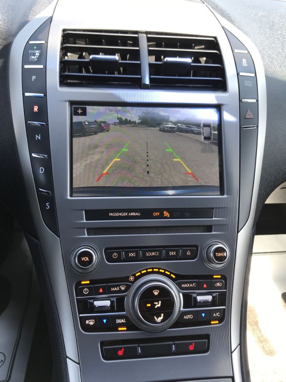 2017 Lincoln MKZ Image 19