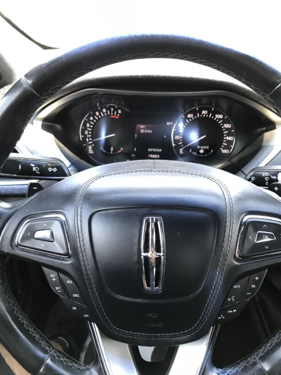 2017 Lincoln MKZ Image 20
