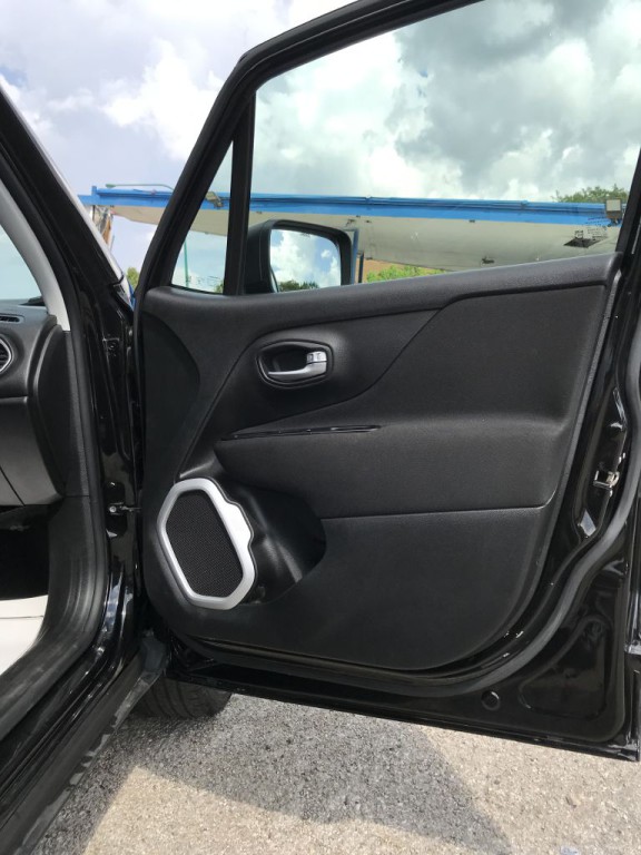 2020 Jeep Renegade Image 10