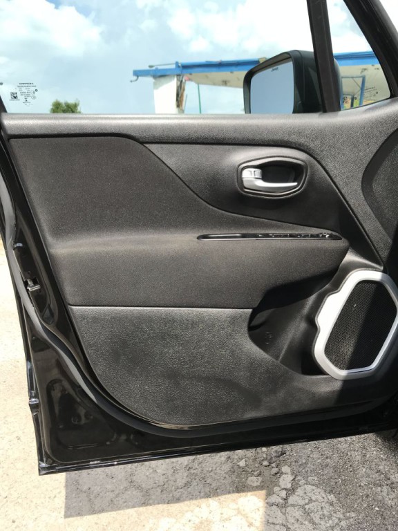 2020 Jeep Renegade Image 17