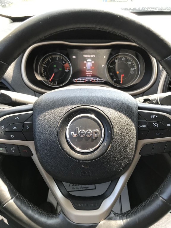 2016 Jeep Cherokee Image 20