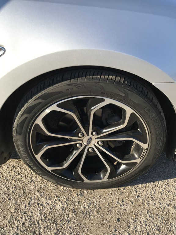 2014 Ford Taurus Image 15
