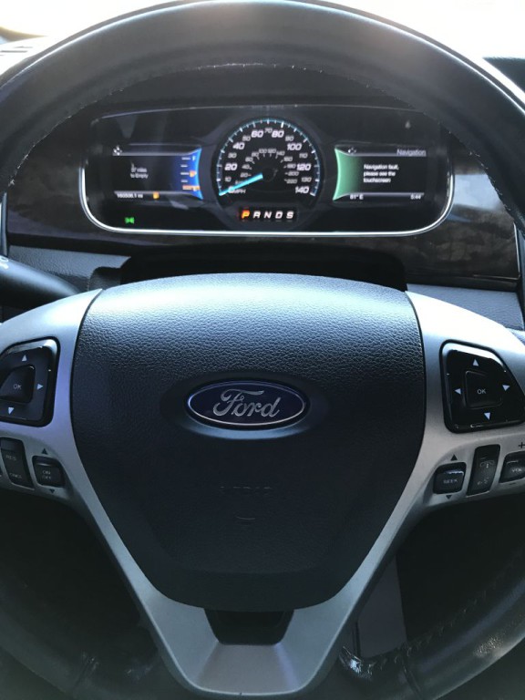 2014 Ford Taurus Image 20