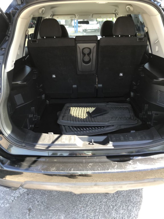 2016 Nissan Rogue Image 15