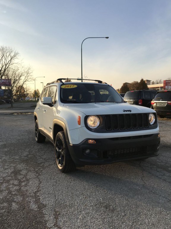 2017 Jeep Renegade Image 1