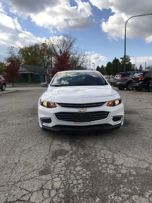 2018 Chevrolet Malibu Image 8