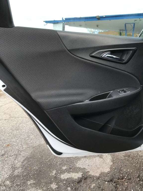 2018 Chevrolet Malibu Image 15