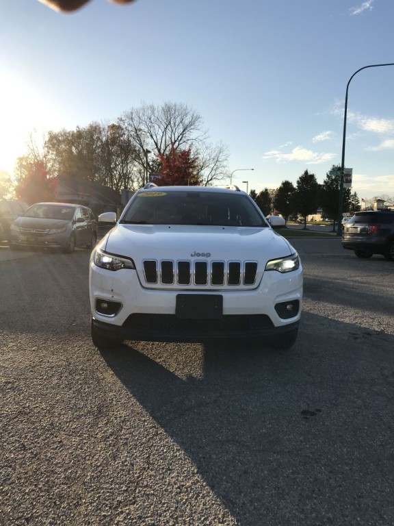 2019 Jeep Cherokee Image 8