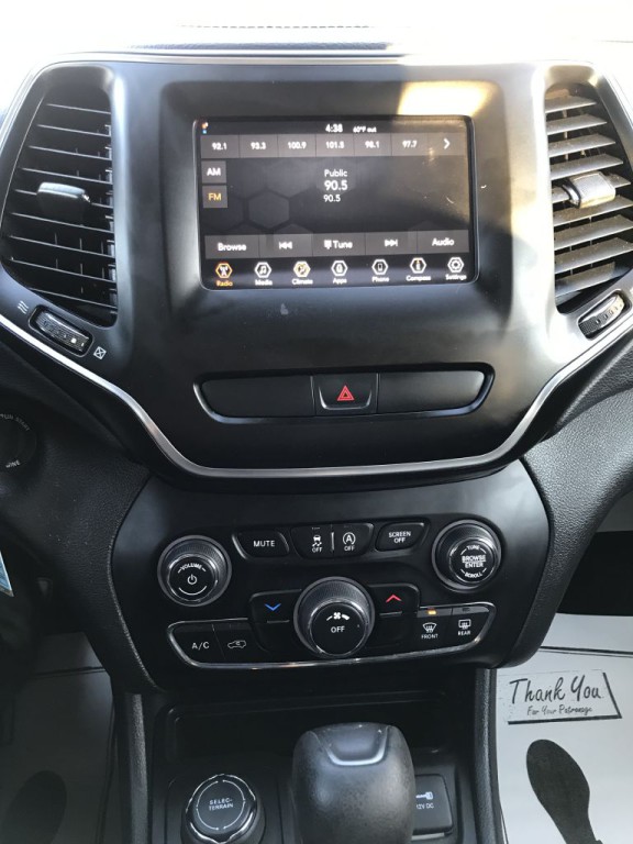 2019 Jeep Cherokee Image 18