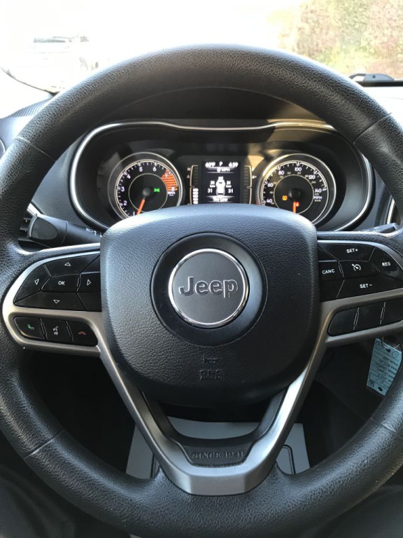 2019 Jeep Cherokee Image 20