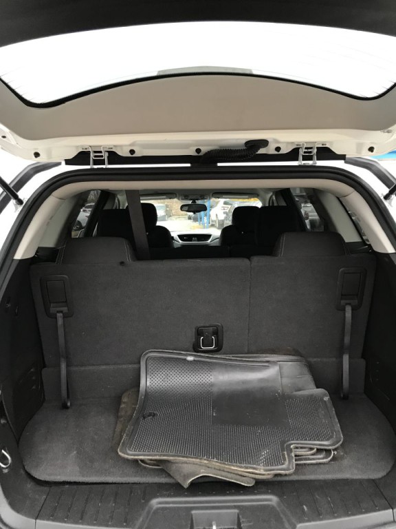2017 Chevrolet Traverse Image 16