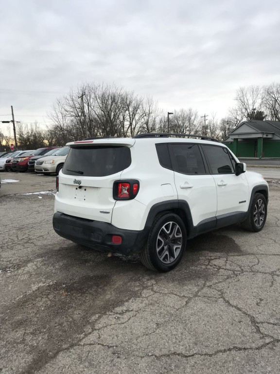 2015 Jeep Renegade Image 3
