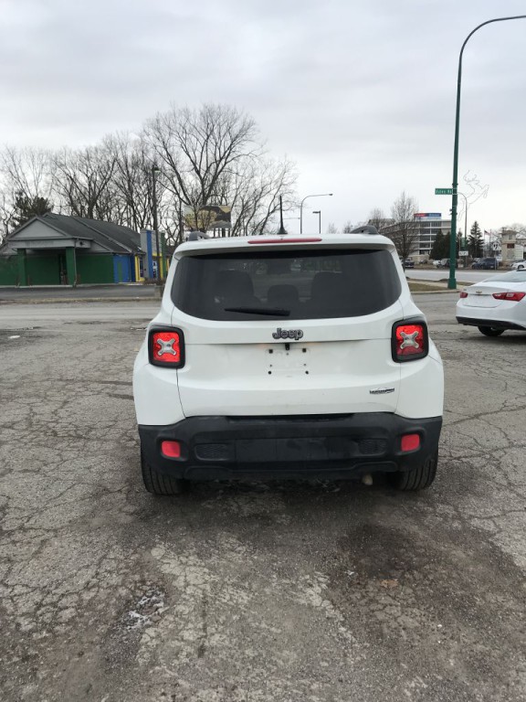 2015 Jeep Renegade Image 4