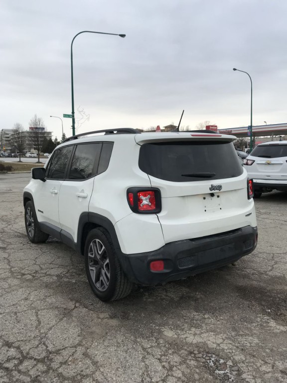 2015 Jeep Renegade Image 5
