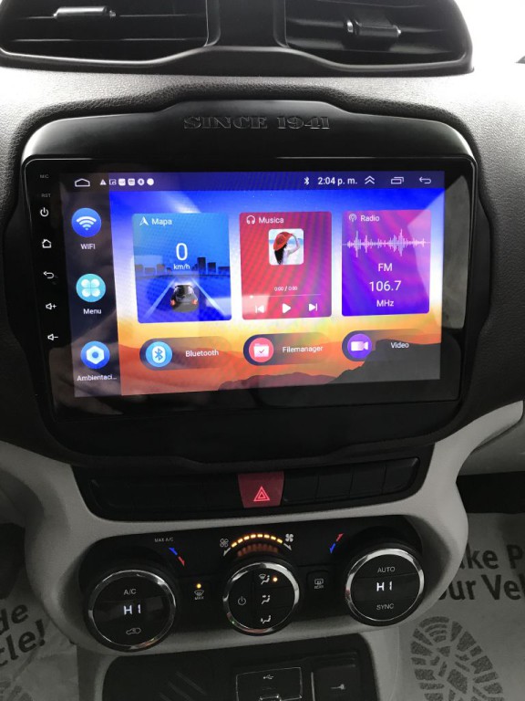 2015 Jeep Renegade Image 18