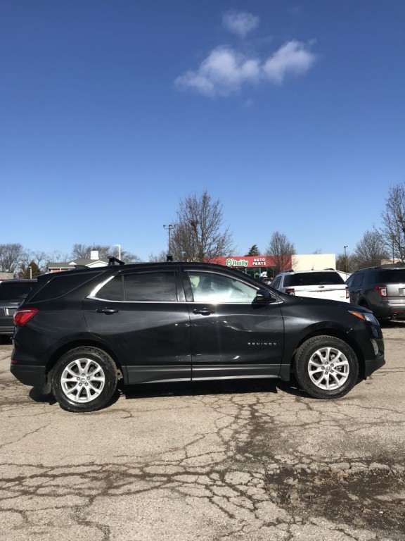 2018 Chevrolet Equinox Image 2